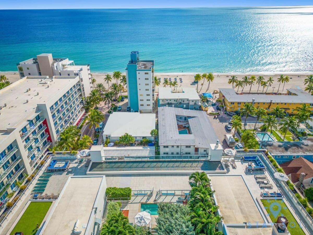 Rooftop Pool - Hollywood Beach Boardwalk Esterno foto
