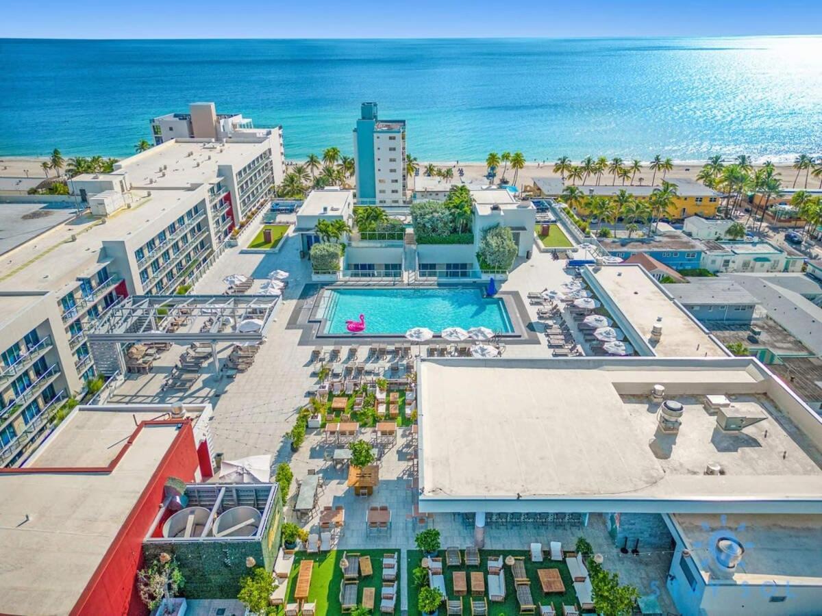 Rooftop Pool - Hollywood Beach Boardwalk Esterno foto