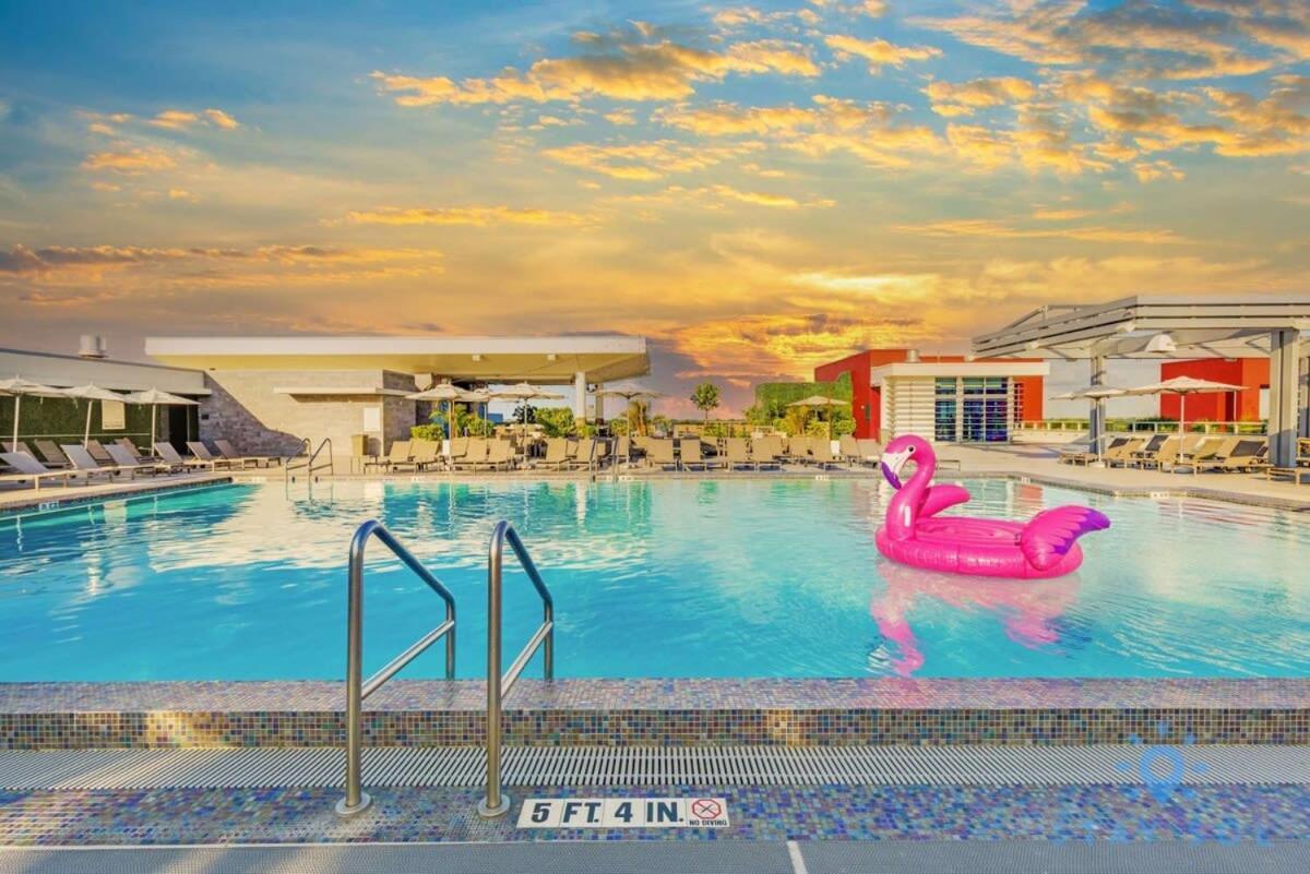 Rooftop Pool - Hollywood Beach Boardwalk Esterno foto